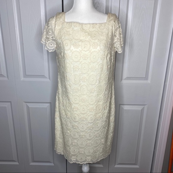 Maggy London Dresses & Skirts - 🔥SOLD🔥 Maggy London Retro Lace Overlay Dress Cream 12
